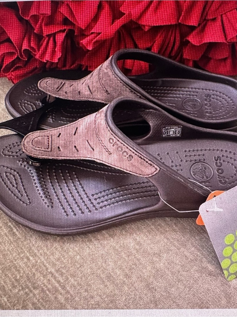 CROCS Yukon Women’s Brown and Dark Brown Thong Sandals